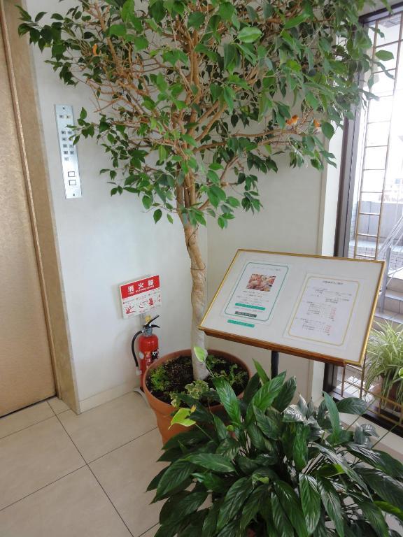 Hiroshima Rich Hotel Bagian luar foto
